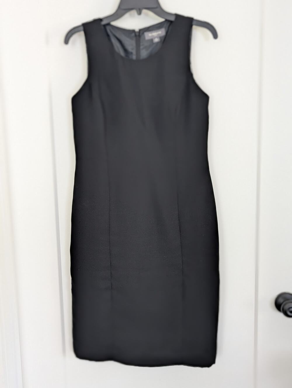 Liz Claiborne Black Sz 6 Sleeveless Sheath Dress Lined Career LBD Bodycon